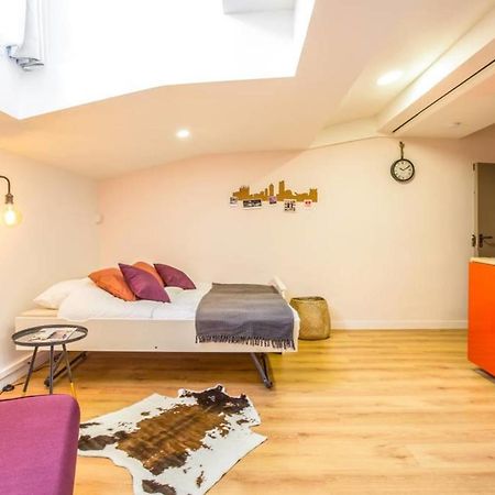 Apartamento Charming Little Next In Vieux-Lyon By Guestready Exterior foto