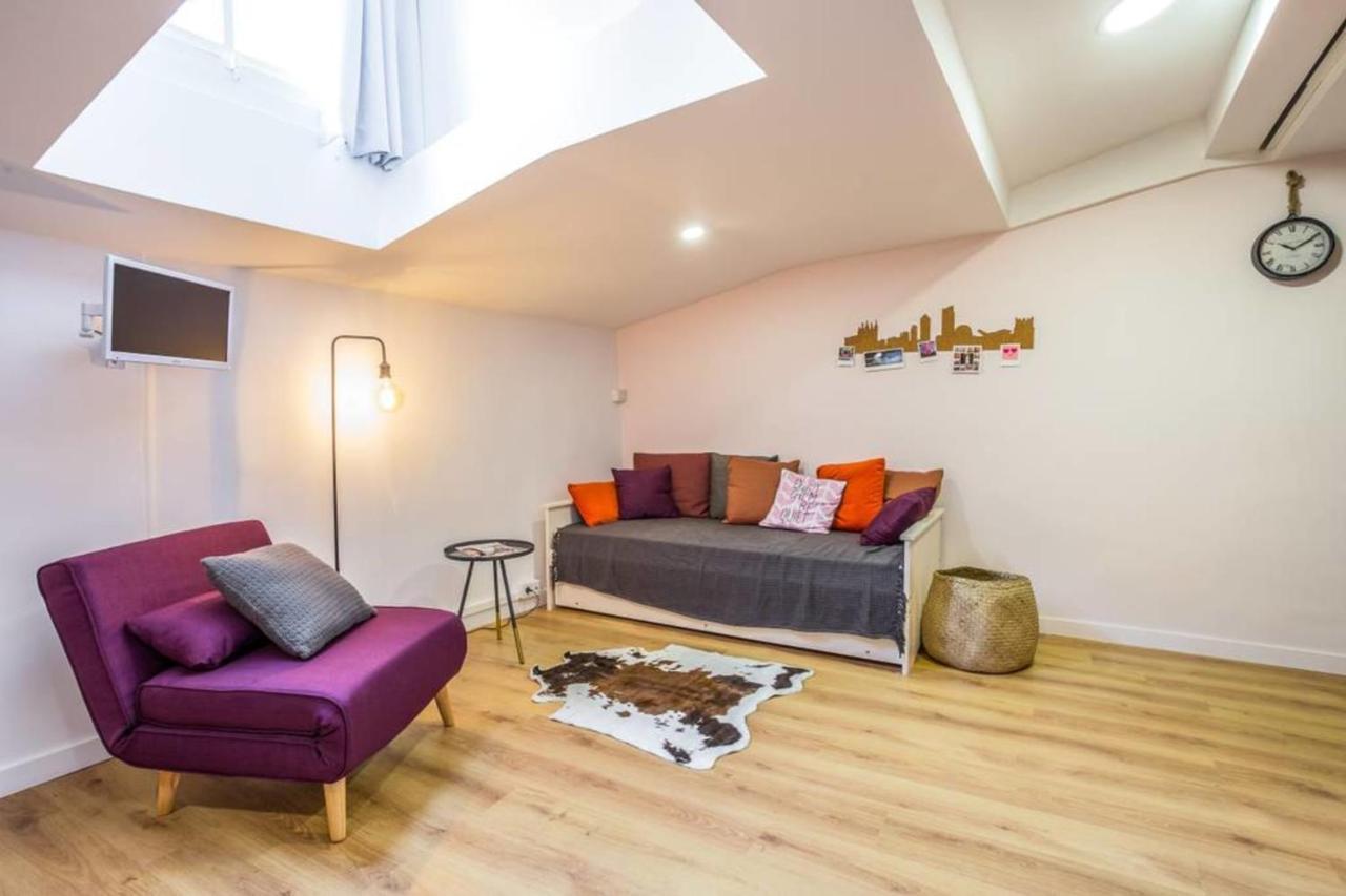 Apartamento Charming Little Next In Vieux-Lyon By Guestready Exterior foto