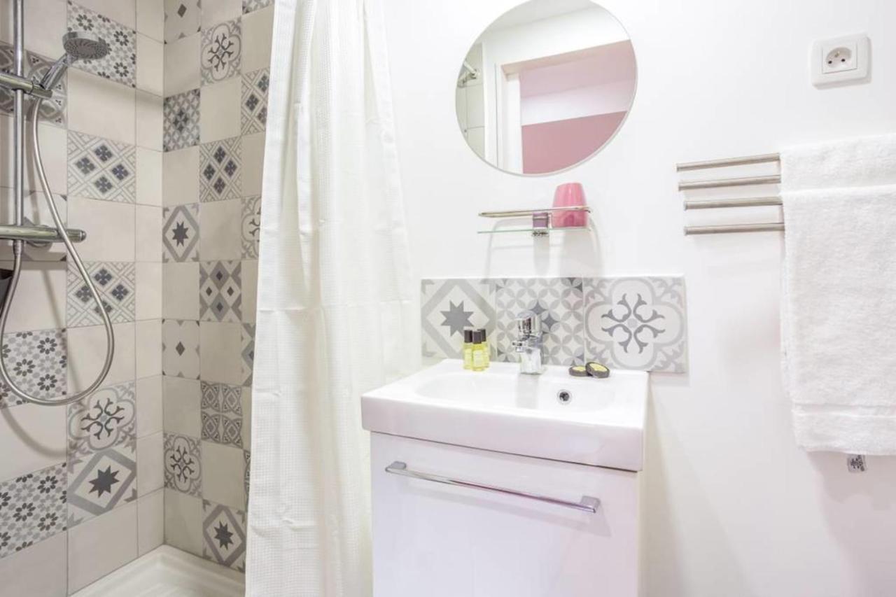 Apartamento Charming Little Next In Vieux-Lyon By Guestready Exterior foto