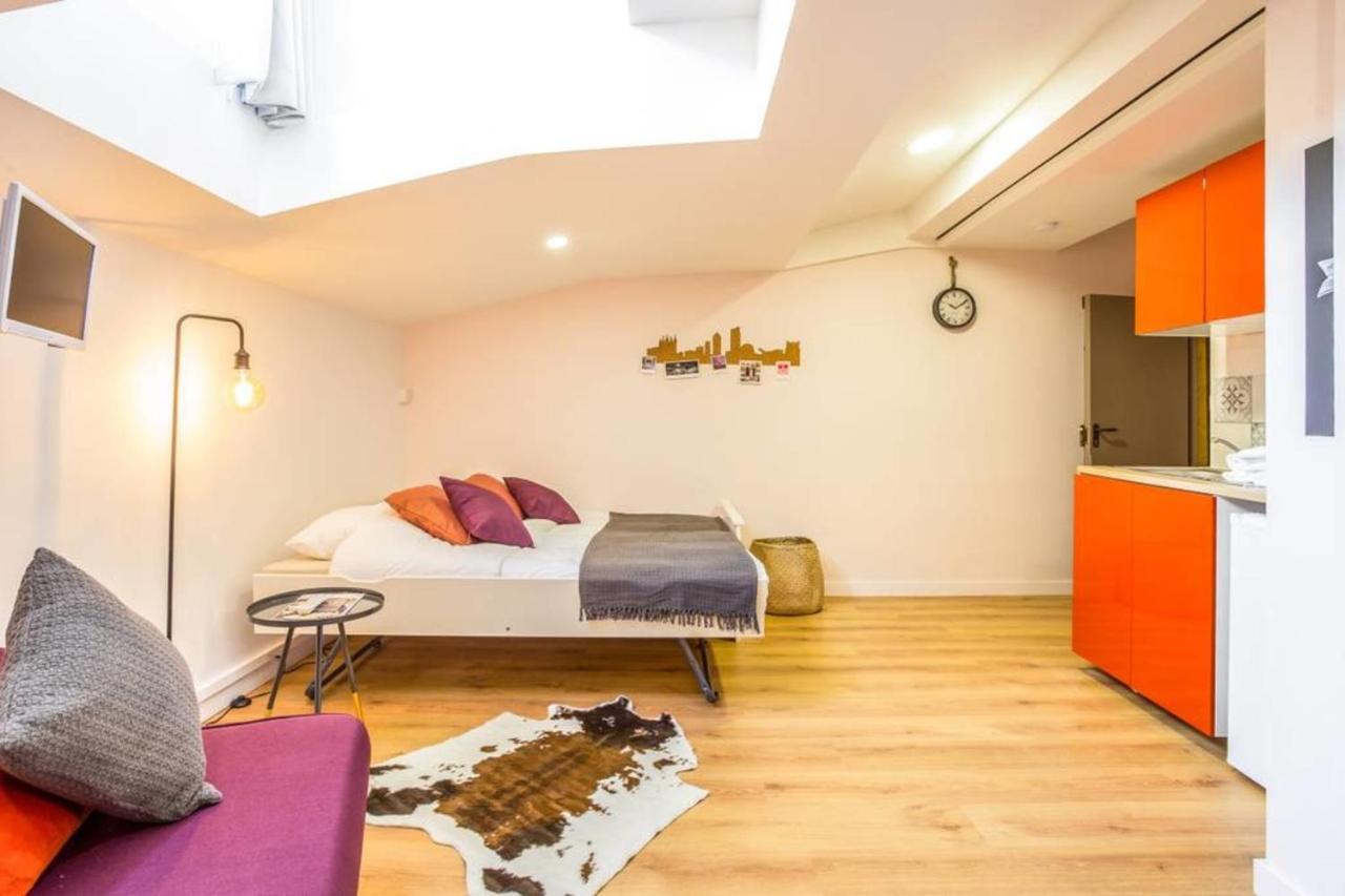 Apartamento Charming Little Next In Vieux-Lyon By Guestready Exterior foto