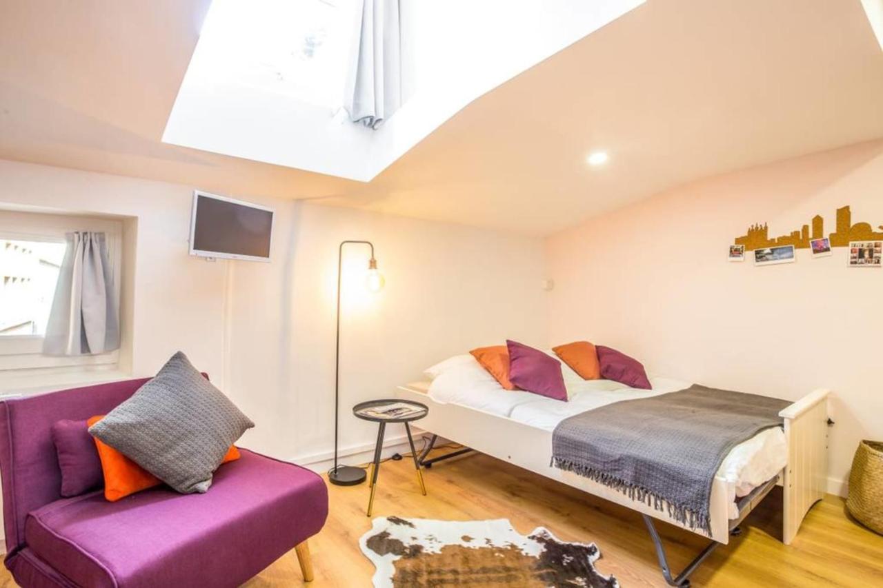 Apartamento Charming Little Next In Vieux-Lyon By Guestready Exterior foto